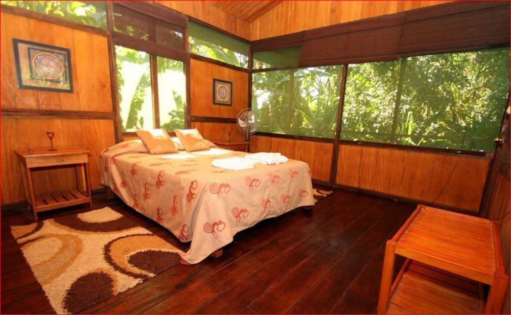 Amazon Planet Hotell Tambopata Eksteriør bilde